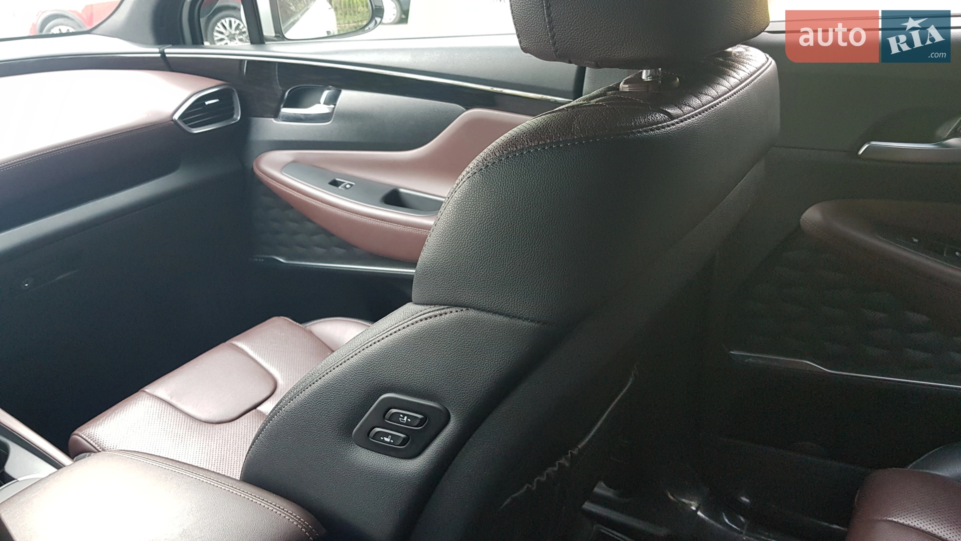 2019 Hyundai Santa Fe - мініатюра 11