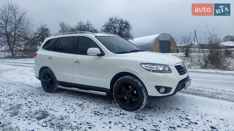 Позашляховик / Кросовер Hyundai Santa FE 2010 в Нововолинську