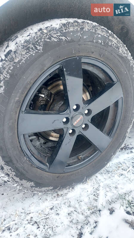 Позашляховик / Кросовер Hyundai Santa FE 2010 в Нововолинську