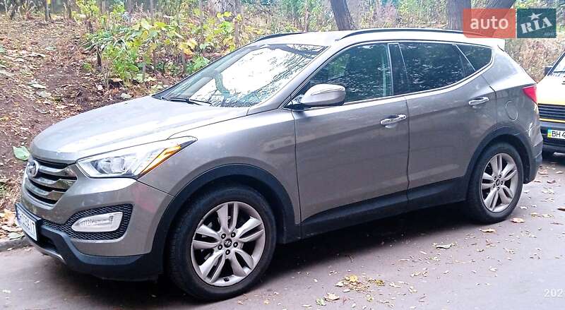 Позашляховик / Кросовер Hyundai Santa FE 2013 в Одесі