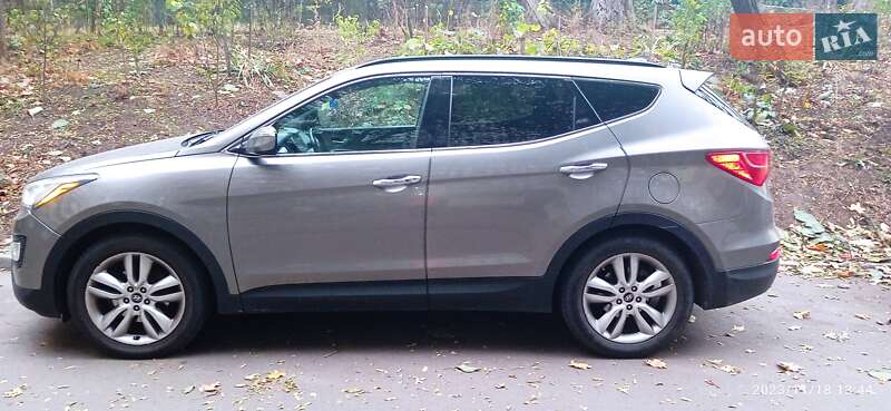 Позашляховик / Кросовер Hyundai Santa FE 2013 в Одесі