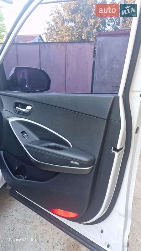 Позашляховик / Кросовер Hyundai Santa FE 2016 в Березівці