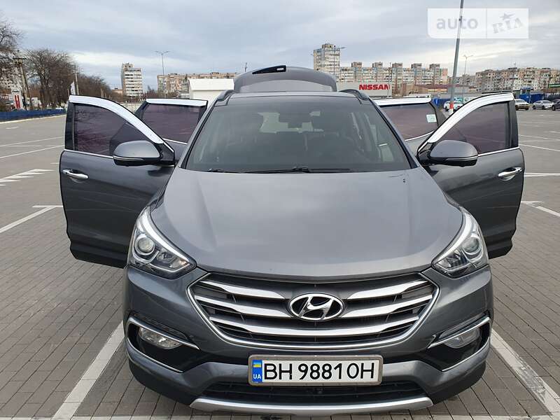 Позашляховик / Кросовер Hyundai Santa FE 2016 в Одесі