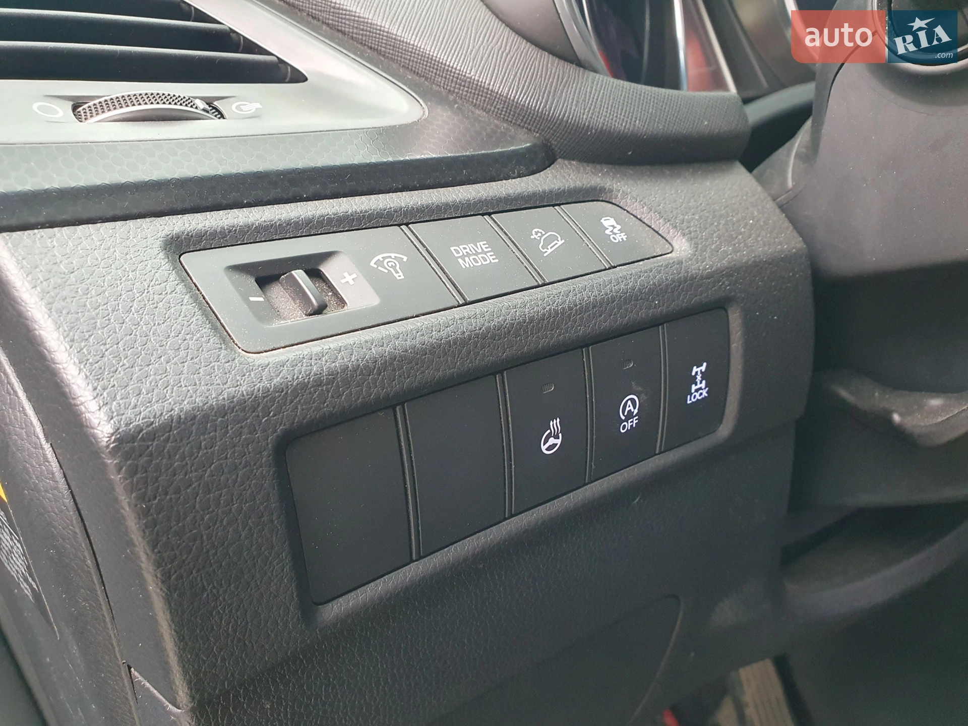 2016 Hyundai Santa Fe - мініатюра 13