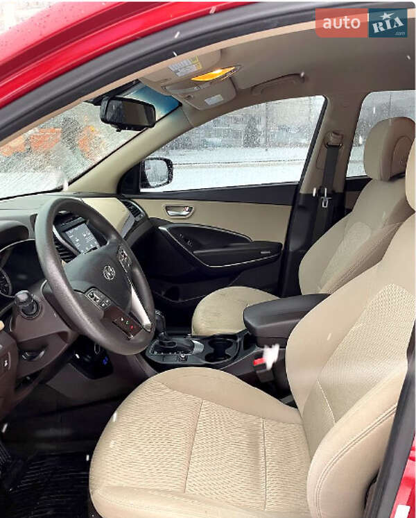 Внедорожник / Кроссовер Hyundai Santa FE 2016 в Тернополе