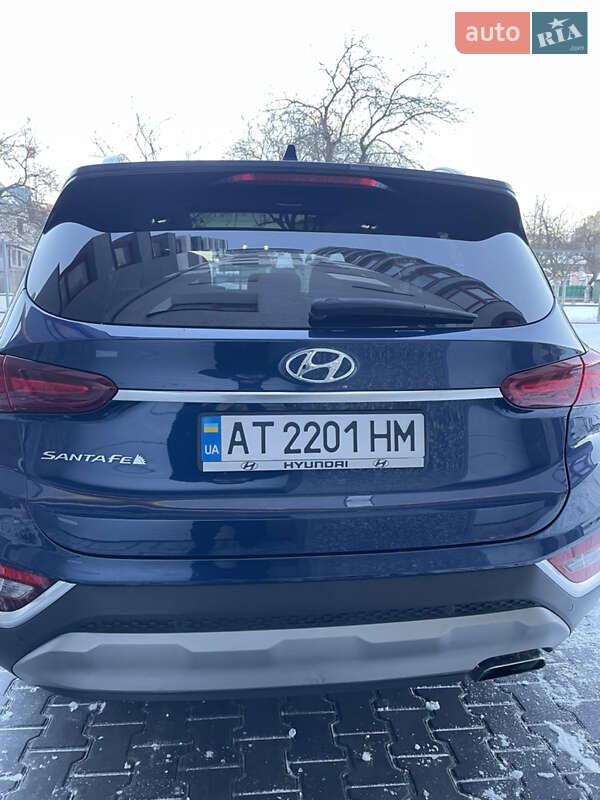 Позашляховик / Кросовер Hyundai Santa FE 2020 в Івано-Франківську
