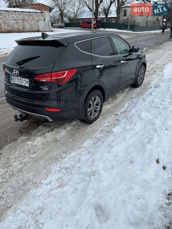 Внедорожник / Кроссовер Hyundai Santa FE 2015 в Подгайцах