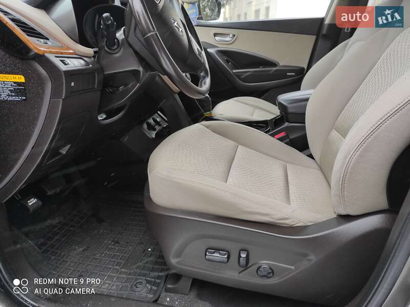 Позашляховик / Кросовер Hyundai Santa FE 2014 в Сосницях