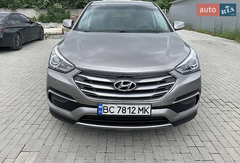 Позашляховик / Кросовер Hyundai Santa FE 2016 в Києві