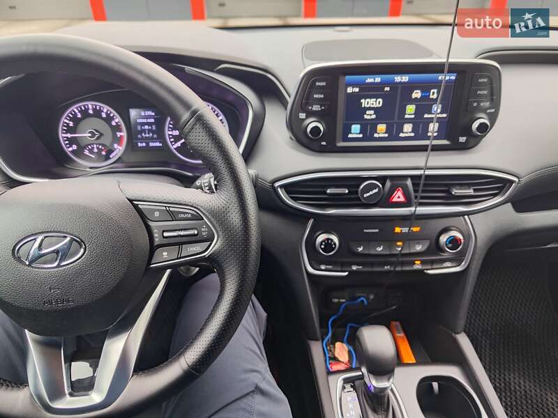 Позашляховик / Кросовер Hyundai Santa FE 2018 в Черкасах фото 9 Позашляховик / Кросовер Hyundai Santa FE 2018 в Черкасах
