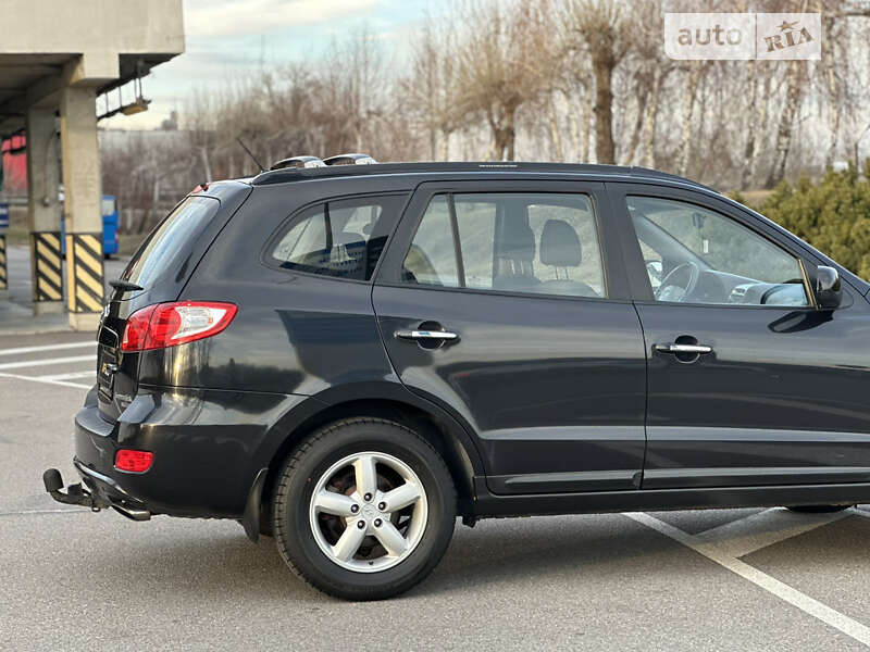 Внедорожник / Кроссовер Hyundai Santa FE 2006 в Киеве