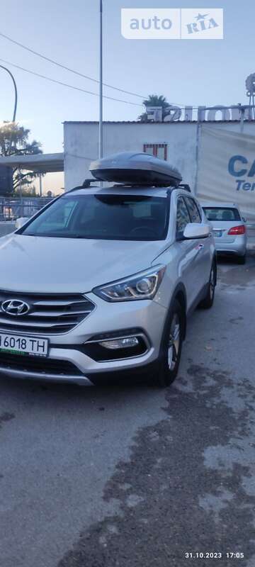 Внедорожник / Кроссовер Hyundai Santa FE 2016 в Одессе