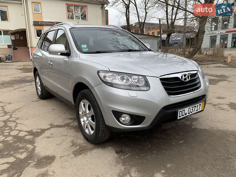 Позашляховик / Кросовер Hyundai Santa FE 2010 в Коломиї