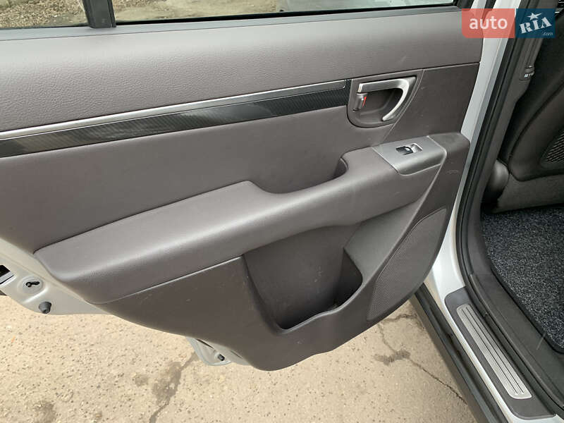 Позашляховик / Кросовер Hyundai Santa FE 2010 в Коломиї