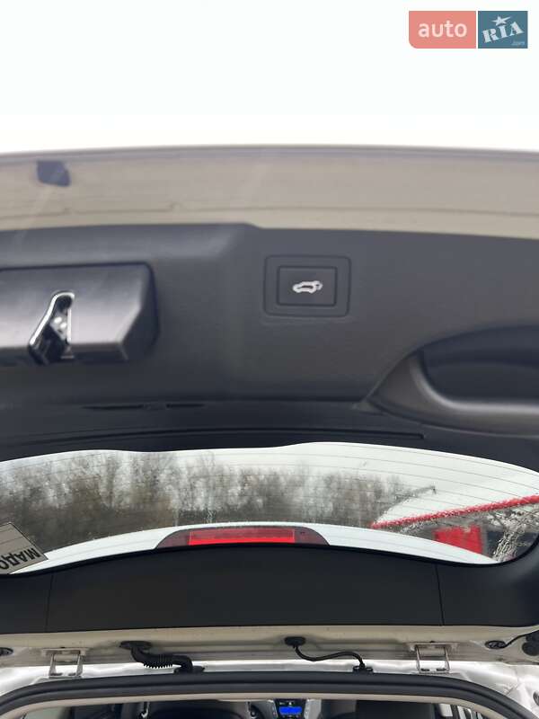 Внедорожник / Кроссовер Hyundai Santa FE 2013 в Тернополе
