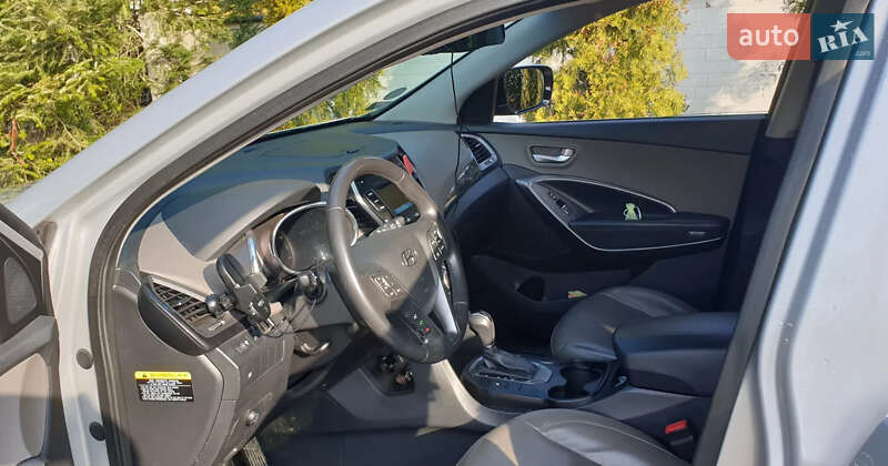 Позашляховик / Кросовер Hyundai Santa FE 2013 в Львові