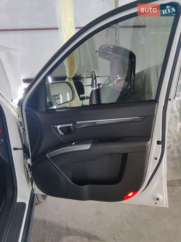 Внедорожник / Кроссовер Hyundai Santa FE 2012 в Ивано-Франковске
