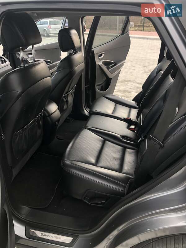 Позашляховик / Кросовер Hyundai Santa FE 2012 в Стрию