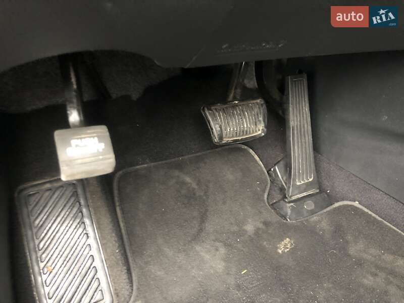 Позашляховик / Кросовер Hyundai Santa FE 2012 в Стрию