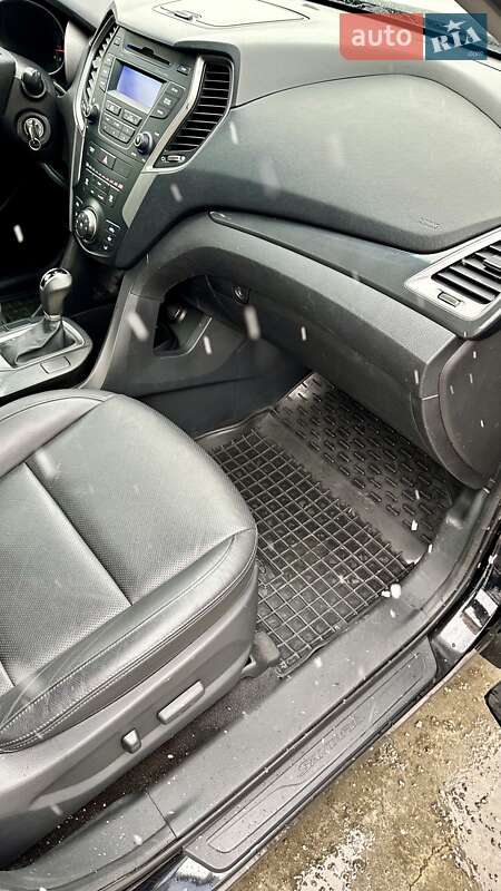 Позашляховик / Кросовер Hyundai Santa FE 2014 в Києві