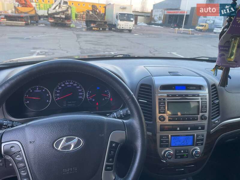 Внедорожник / Кроссовер Hyundai Santa FE 2012 в Житомире