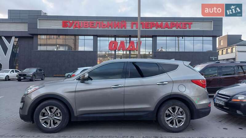 Позашляховик / Кросовер Hyundai Santa FE 2013 в Житомирі