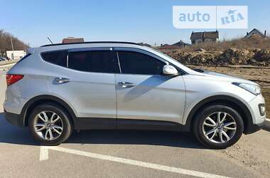 Внедорожник / Кроссовер Hyundai Santa FE 2013 в Киеве