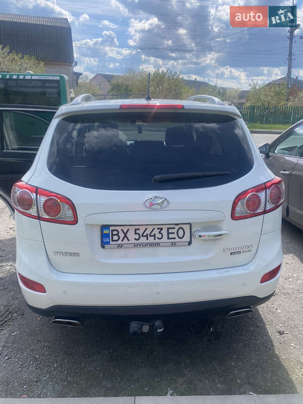 Внедорожник / Кроссовер Hyundai Santa FE 2010 в Хмельницком