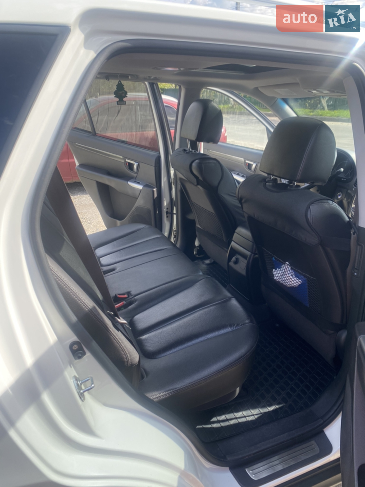 2010 Hyundai Santa Fe - мініатюра 11