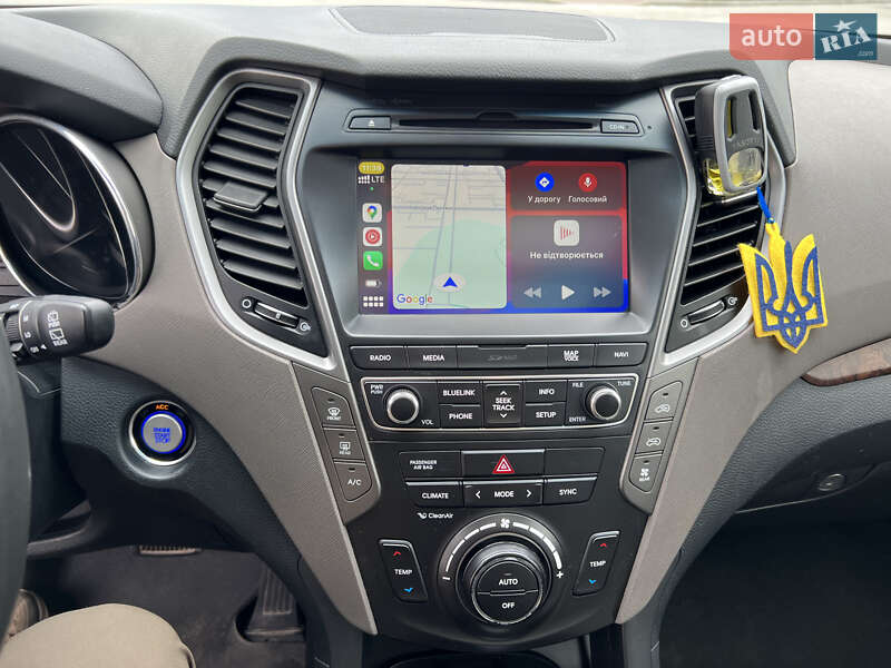 Позашляховик / Кросовер Hyundai Santa FE 2016 в Запоріжжі