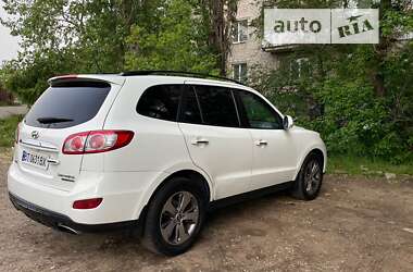 Внедорожник / Кроссовер Hyundai Santa FE 2012 в Николаеве