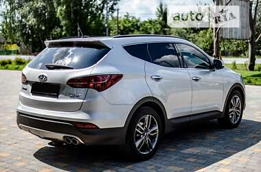 Внедорожник / Кроссовер Hyundai Santa FE 2015 в Звягеле