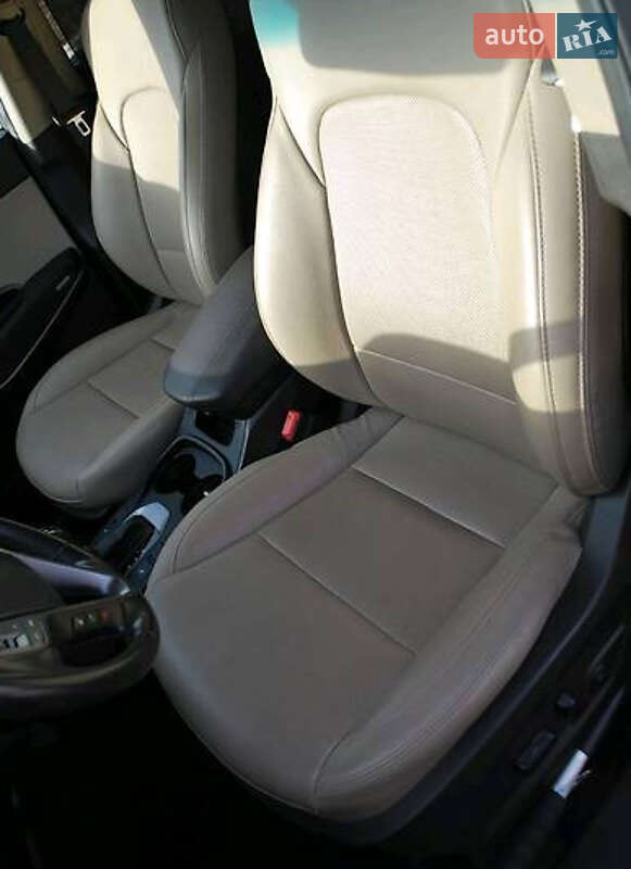 Позашляховик / Кросовер Hyundai Santa FE 2017 в Львові