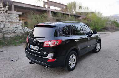 Внедорожник / Кроссовер Hyundai Santa FE 2010 в Ладыжине