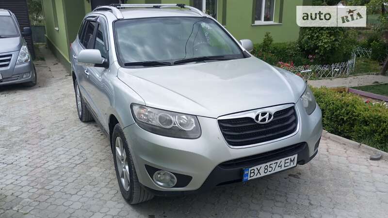 Внедорожник / Кроссовер Hyundai Santa FE 2009 в Виньковцах