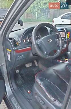 Внедорожник / Кроссовер Hyundai Santa FE 2006 в 