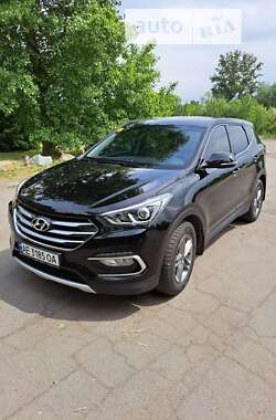 Позашляховик / Кросовер Hyundai Santa FE 2016 в Павлограді