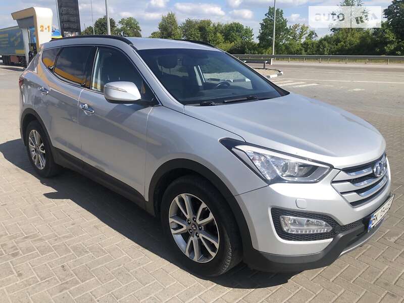 Внедорожник / Кроссовер Hyundai Santa FE 2014 в Ровно