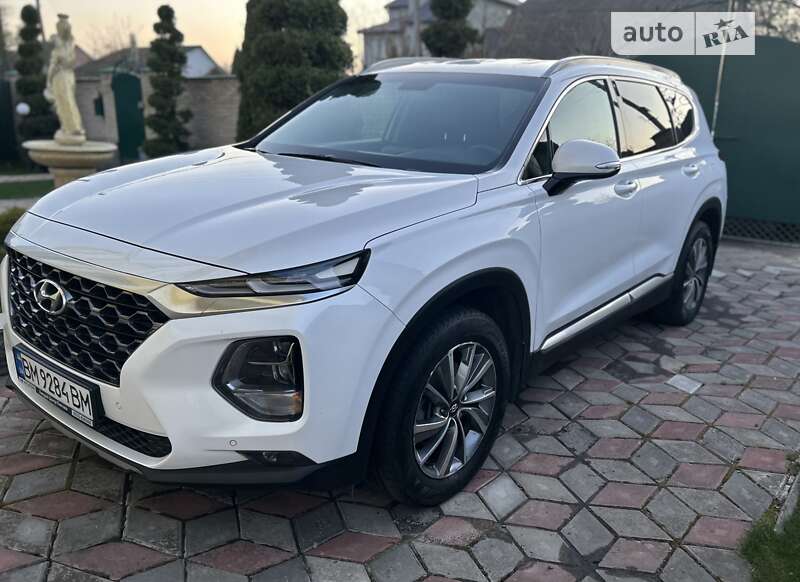 Внедорожник / Кроссовер Hyundai Santa FE 2018 в Ахтырке