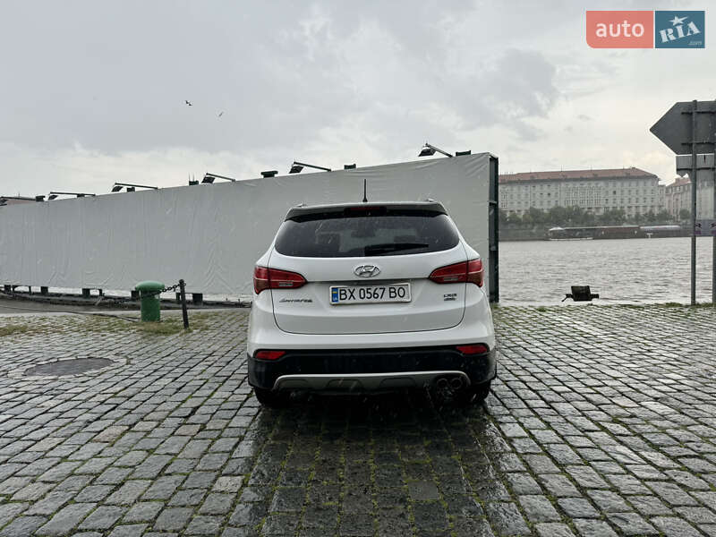 Внедорожник / Кроссовер Hyundai Santa FE 2014 в Каменец-Подольском