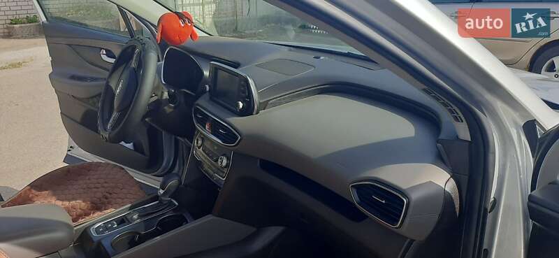 Позашляховик / Кросовер Hyundai Santa FE 2018 в Харкові фото 11 Позашляховик / Кросовер Hyundai Santa FE 2018 в Харкові