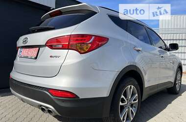 Позашляховик / Кросовер Hyundai Santa FE 2013 в Луцьку