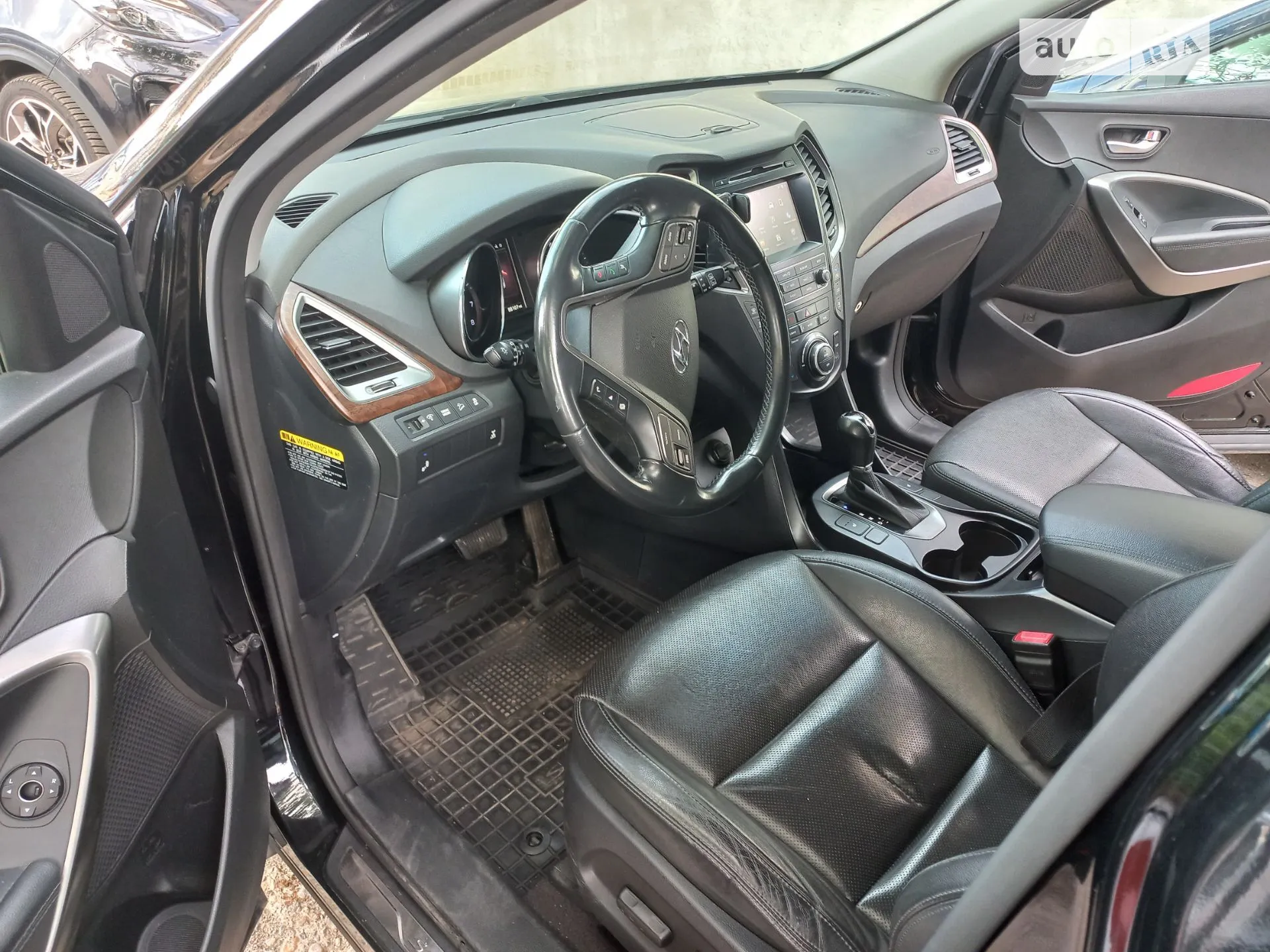 2017 Hyundai Santa Fe - мініатюра 3