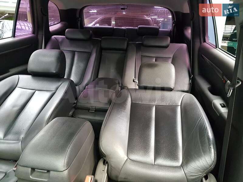 Внедорожник / Кроссовер Hyundai Santa FE 2010 в Сумах