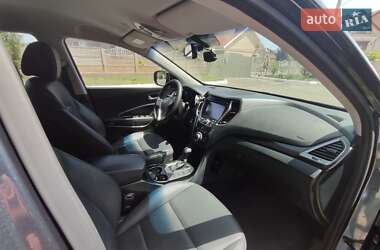 Позашляховик / Кросовер Hyundai Santa FE 2014 в 