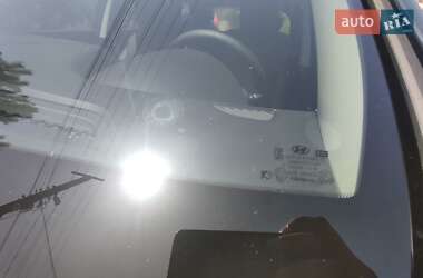 Позашляховик / Кросовер Hyundai Santa FE 2014 в 