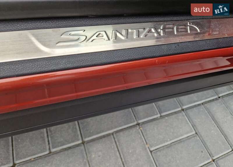 Внедорожник / Кроссовер Hyundai Santa FE 2020 в Тернополе