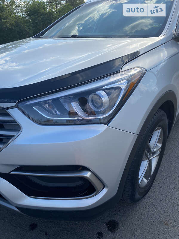 Позашляховик / Кросовер Hyundai Santa FE 2016 в Одесі