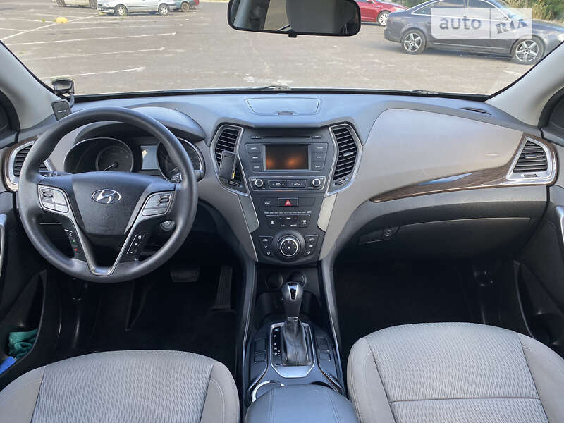 Позашляховик / Кросовер Hyundai Santa FE 2016 в Одесі