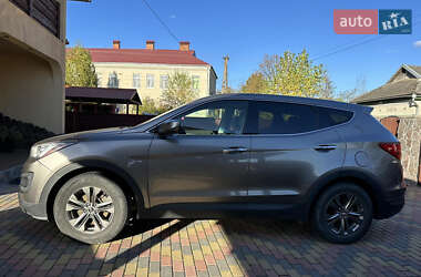 Внедорожник / Кроссовер Hyundai Santa FE 2014 в 